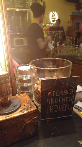 Comentarii opinii despre Safari Bar