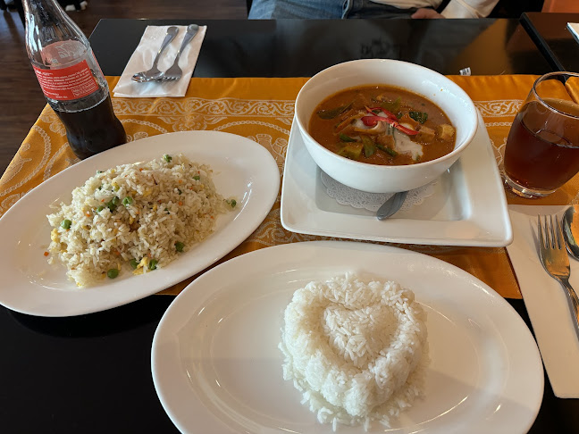 Comentarii opinii despre Tam Nan Siam Thai Restaurant