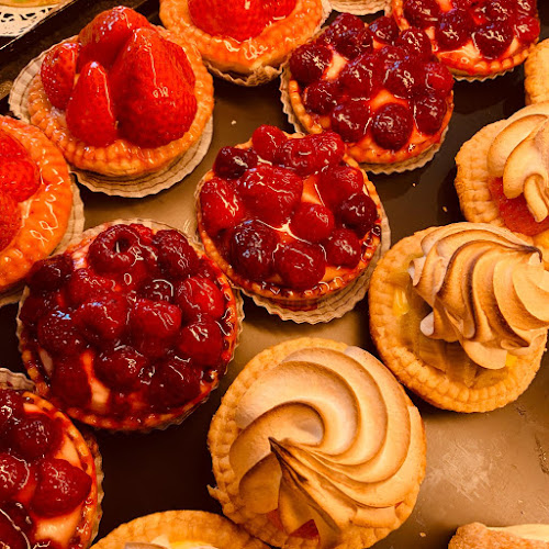 Opinii despre Bäckerei Kübler Ziegelei în Allschwil - Gastronomie und Hotellerie