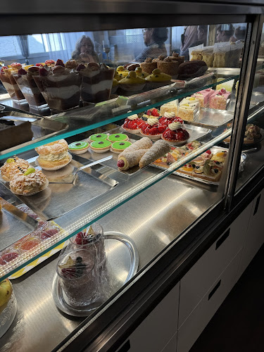 Opinii despre Bäckerei Schläpfer în Henggart - Gastronomie und Hotellerie