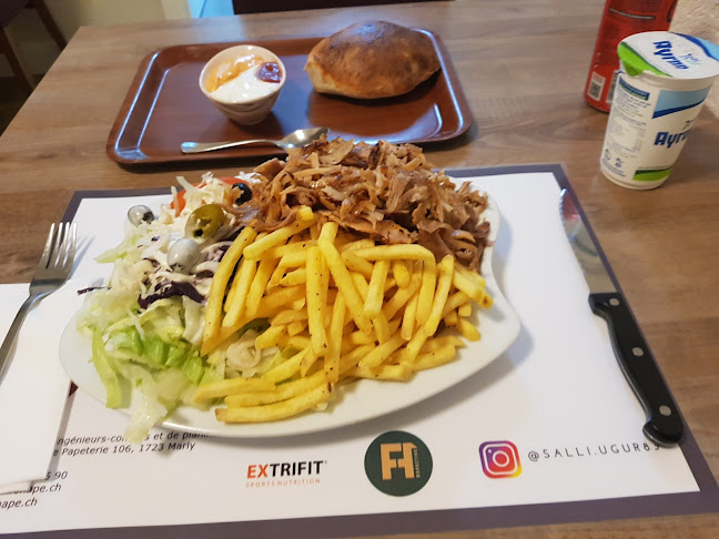 Comentarii opinii despre Le 83