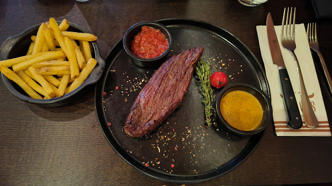 Comentarii opinii despre Cengos Steakhouse