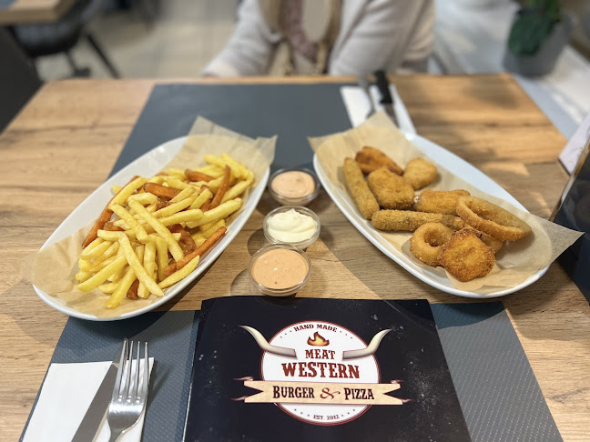 Comentarii opinii despre Meat Western Khawasti