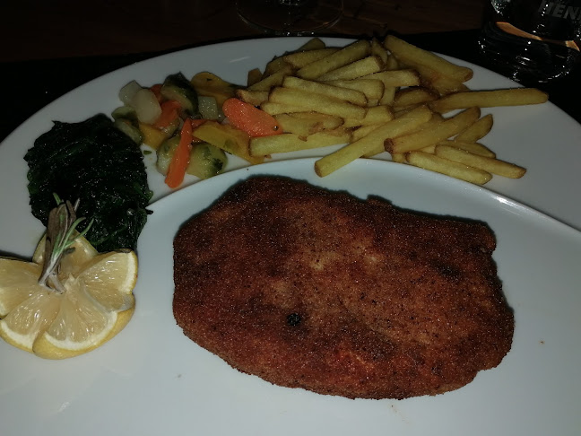 Della Casa - Gastronomie und Hotellerie