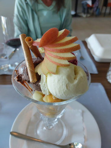 Opinii despre Sokrates Hotel Restaurant în Güttingen - Gastronomie und Hotellerie