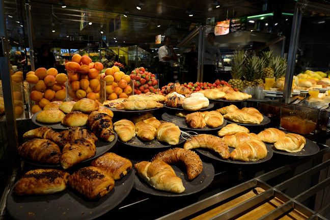 Opinii despre Manora Restaurant Monthey în Monthey - Gastronomie und Hotellerie