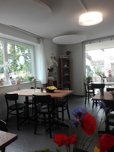 Comentarii opinii despre Burger Kafi