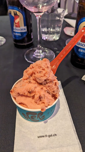 Eiscafé Acero - Gastronomie und Hotellerie