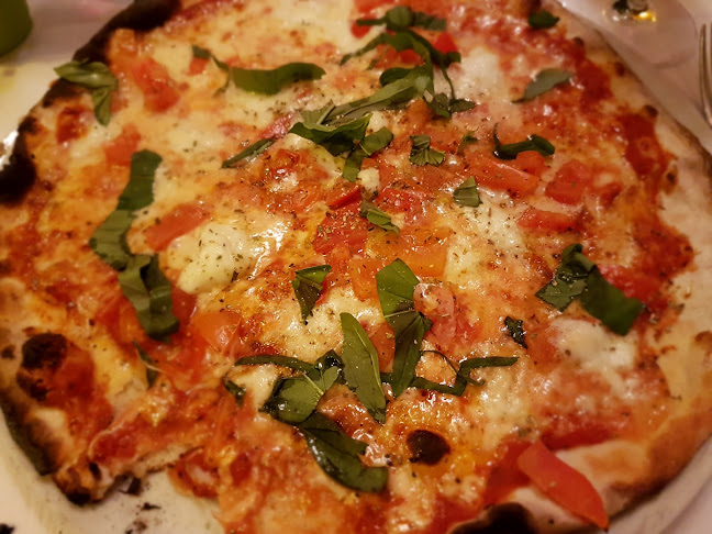 Restaurant La Bruschetta - Gastronomie und Hotellerie