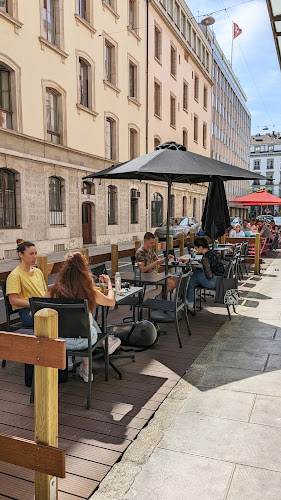 Opinii despre La Bonbonnière Chocolaterie în Geneva - Gastronomie und Hotellerie
