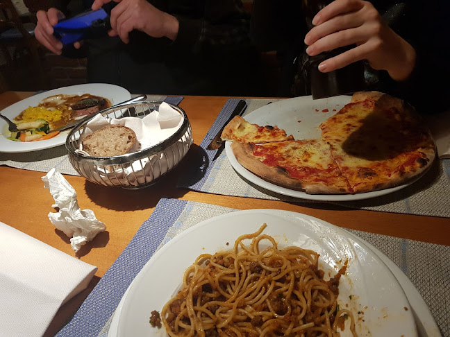 Ristorante Grotto Ticino Pizzeria Cafiero - Gastronomie und Hotellerie