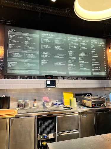 Opinii despre JOE & THE JUICE în Luzern - Gastronomie und Hotellerie