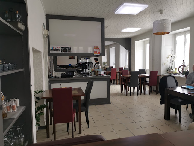 Opinii despre Bella Donna Sàrl în La Chaux-de-Fonds - Gastronomie und Hotellerie