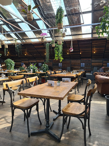 Opinii despre Café Agnès în Gland - Gastronomie und Hotellerie