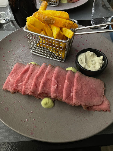 Restaurant Le Set - Gastronomie und Hotellerie