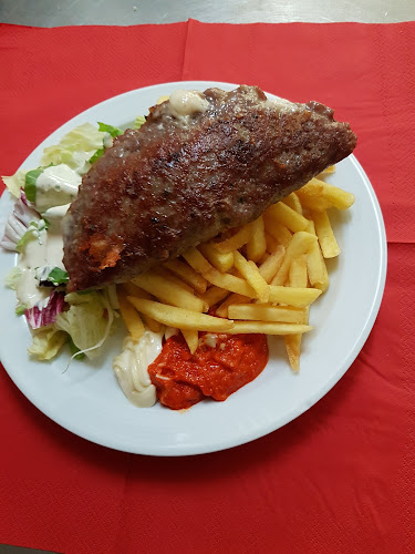 Comentarii opinii despre Yellow Bar