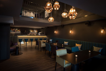 Galerie Boutique Bar