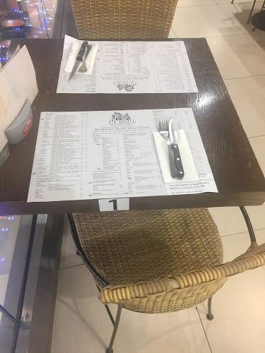 Opinii despre Piazza în Neuchâtel - Gastronomie und Hotellerie