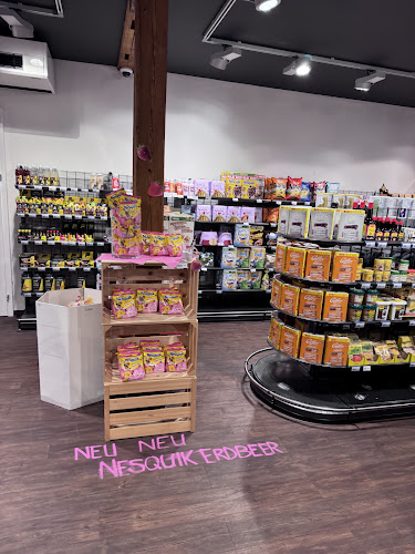 Opinii despre Nestlé Shop Cham în Cham - Gastronomie und Hotellerie