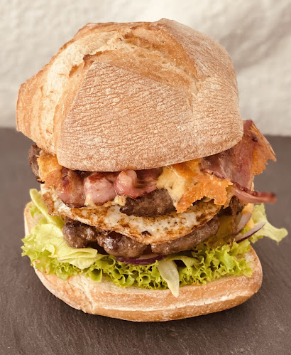 Opinii despre Meat Western Khawasti în Wald - Gastronomie und Hotellerie