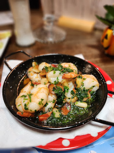 Opinii despre Alpen-APO-Theke în Interlaken - Gastronomie und Hotellerie