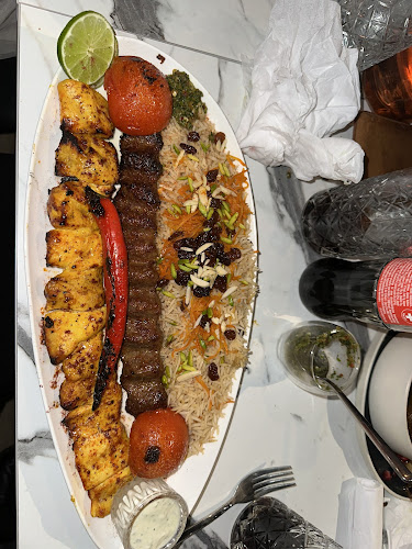 Opinii despre Lausangeles - Spécialité afghane & Iranienne în Lausanne - Gastronomie und Hotellerie