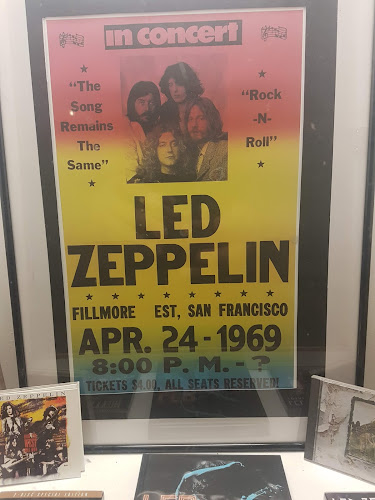 Opinii despre Neustadt Bar în Schaffhausen - Gastronomie und Hotellerie