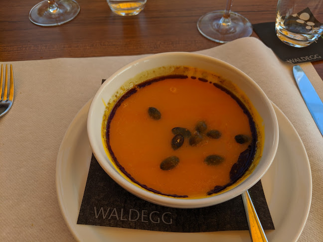 Opinii despre Waldegg în St. Gallenkappel - Gastronomie und Hotellerie