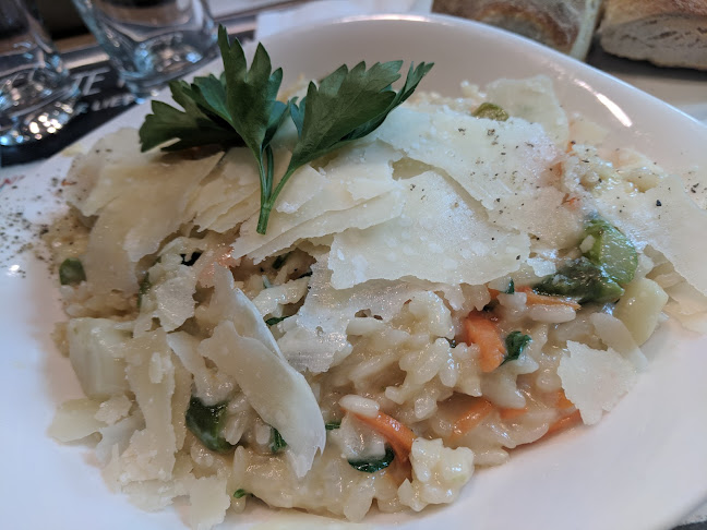 Kalanderpl. 9, 8045 Zürich