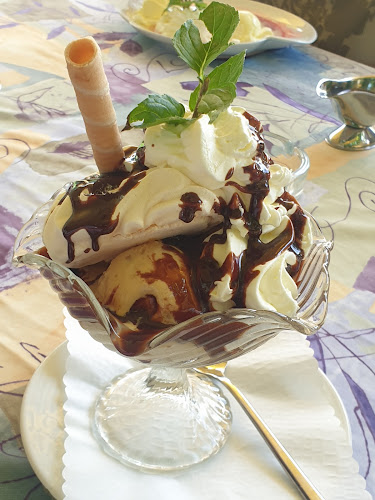 Comentarii opinii despre Horgenberg