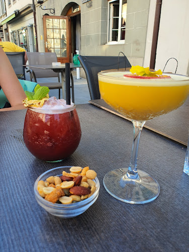 Comentarii opinii despre Bloody Cat Bar