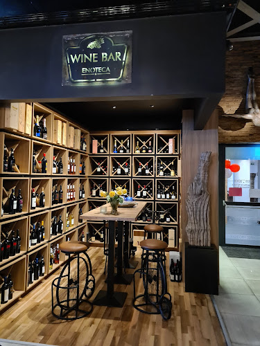 Comentarii opinii despre The Place 2B BIKINI BEACH