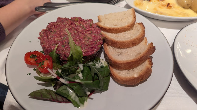 Opinii despre Restaurant Les Armures în Geneva - Gastronomie und Hotellerie