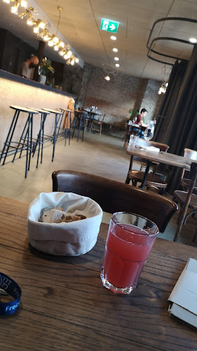 Comentarii opinii despre Karls Kraut