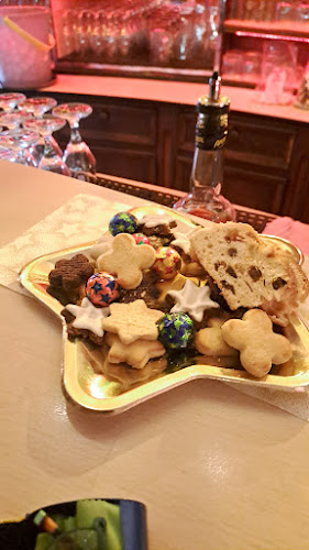 Opinii despre Petra's Tip-Top-Bar în Zürich - Gastronomie und Hotellerie