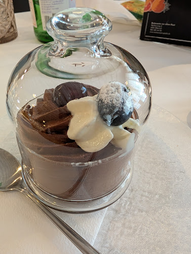 Opinii despre Restaurant zur alten Post în Oberwil - Gastronomie und Hotellerie