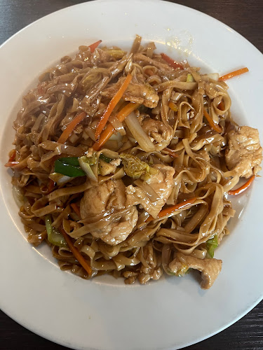 Opinii despre You You în Kloten - Gastronomie und Hotellerie