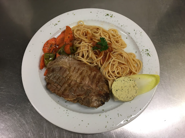 Landstrasse 21, 8633 Wolfhausen ZH