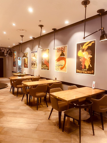 Opinii despre Caffè Spettacolo Luzern SBB în Luzern - Gastronomie und Hotellerie