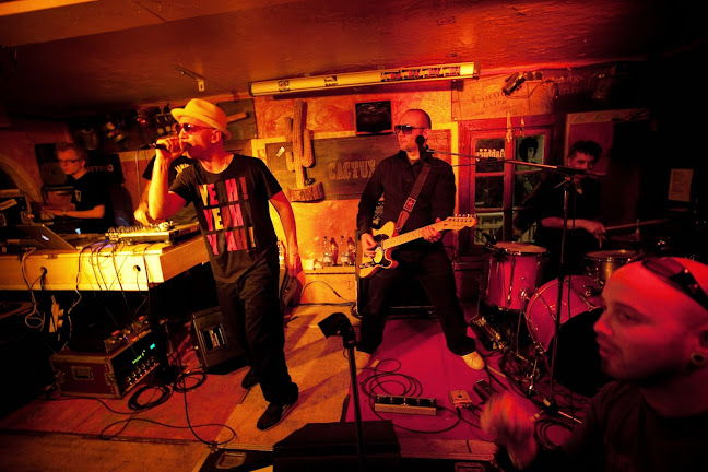 Opinii despre Cactus Saloon Nendaz în Haute-Nendaz - Gastronomie und Hotellerie