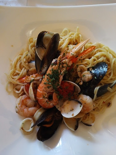 Auberge-Restaurant de la Croix-de-Rozon - Gastronomie und Hotellerie