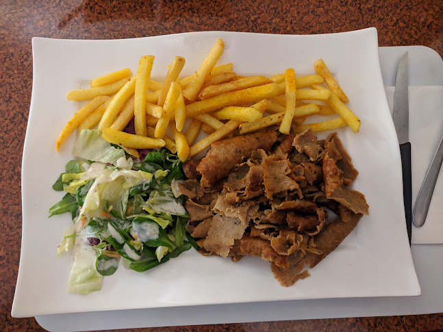 Opinii despre Beste Bella Vita Pizzeria Aesch în Aesch - Gastronomie und Hotellerie