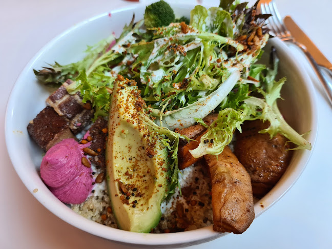 Roots - Gastronomie und Hotellerie