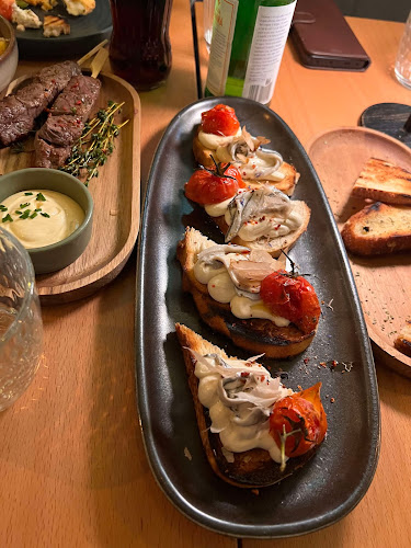 Zorbas Gastrobar - Gastronomie und Hotellerie