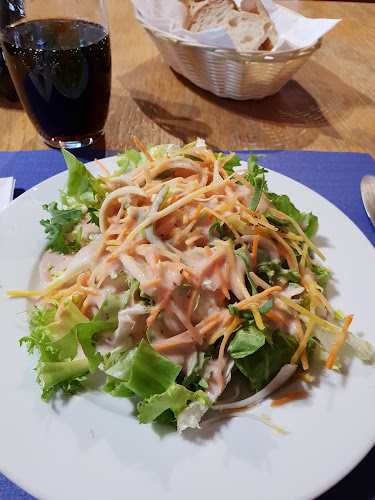 Comentarii opinii despre Chez Calzette - Buvette du FC Hauterive