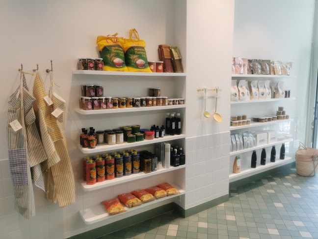 Wild Girls Deli - Geneva