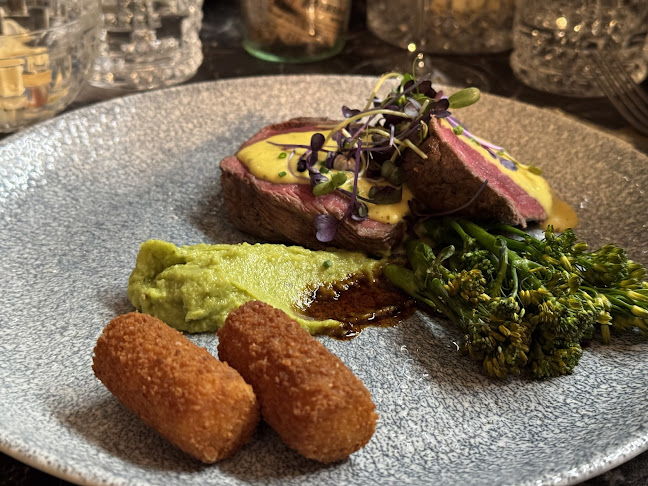 Opinii despre Gianni Genussatelier în Naters - Gastronomie und Hotellerie