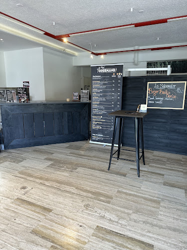 Pl. du Village 5, 1617 Remaufens