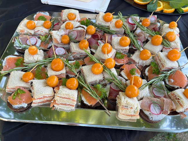 Comentarii opinii despre Kostja´s Bar- und Cocktailservice