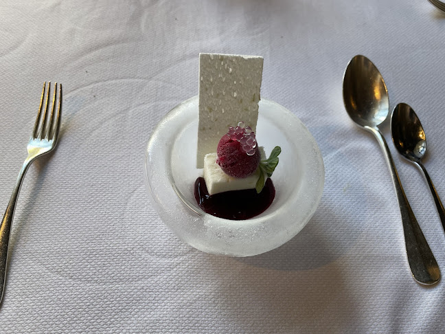 Restaurant de l'Hôtel DuPeyrou - Gastronomie und Hotellerie